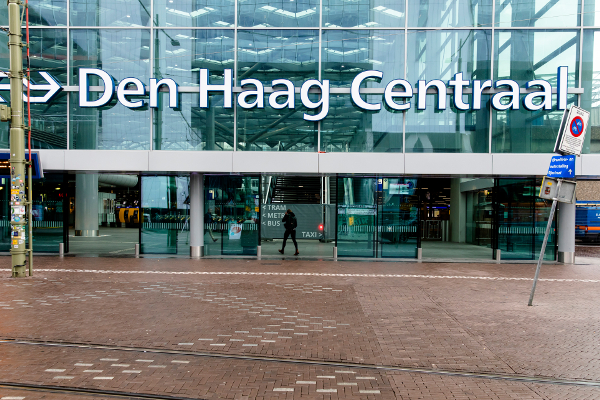 Enorme fietsenstalling geopend bij station Den Haag CS
